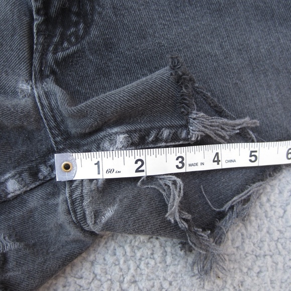 Harley-Davidson Jean Shorts womens W 29  x L 13 Black Distressed Y2K Thrashed - Picture 8 of 16